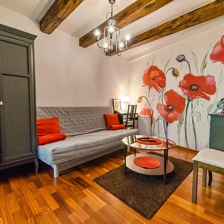 Quiet & Cosy In The Heart Of Old Cracow Cracovia